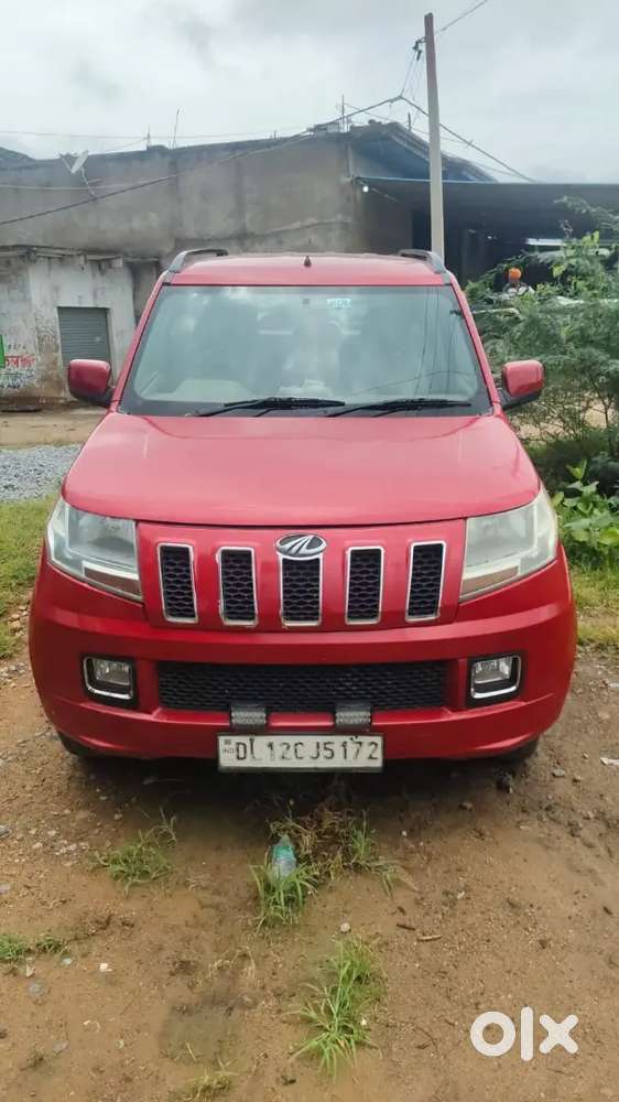 Mahindra Tuv 300 2016