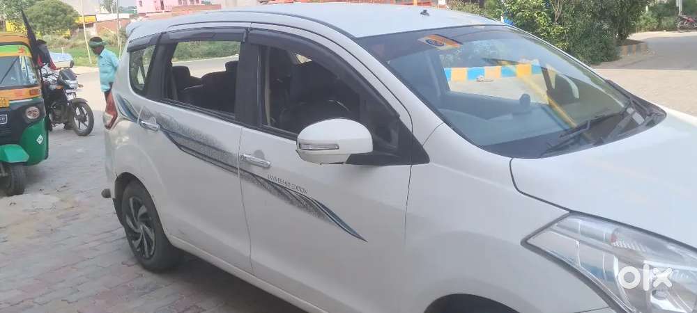Ertiga Gadi Hai Jo Ki Mileage Bahut Deti Hai 25 Ka