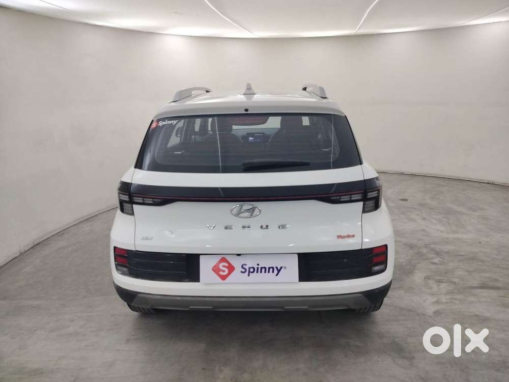 Hyundai Venue 1.0 Sx (o) Turbo Dct, 2024, Petrol