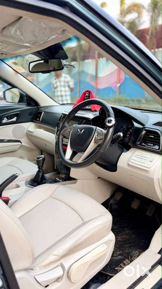 Mahindra Xuv300 W8 Option Diesel, 2023, Diesel