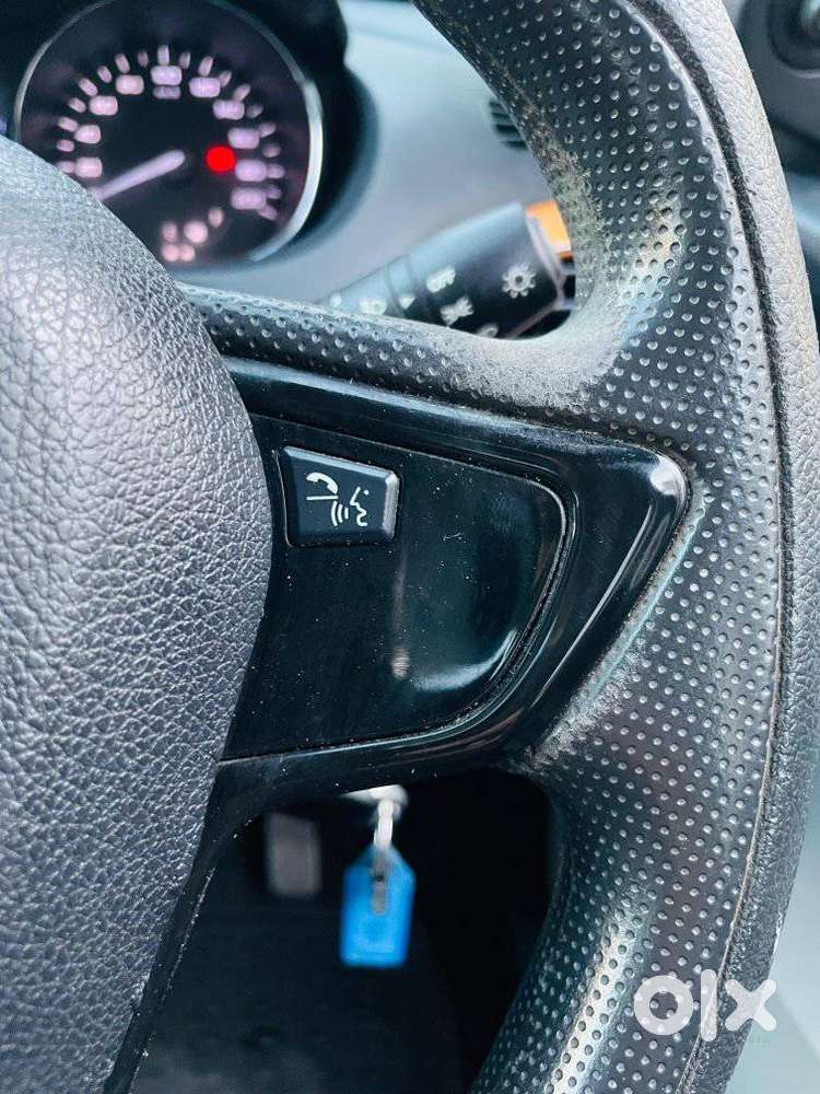 Tata Tiago 1.2 Revotron Xza, 2018, Petrol