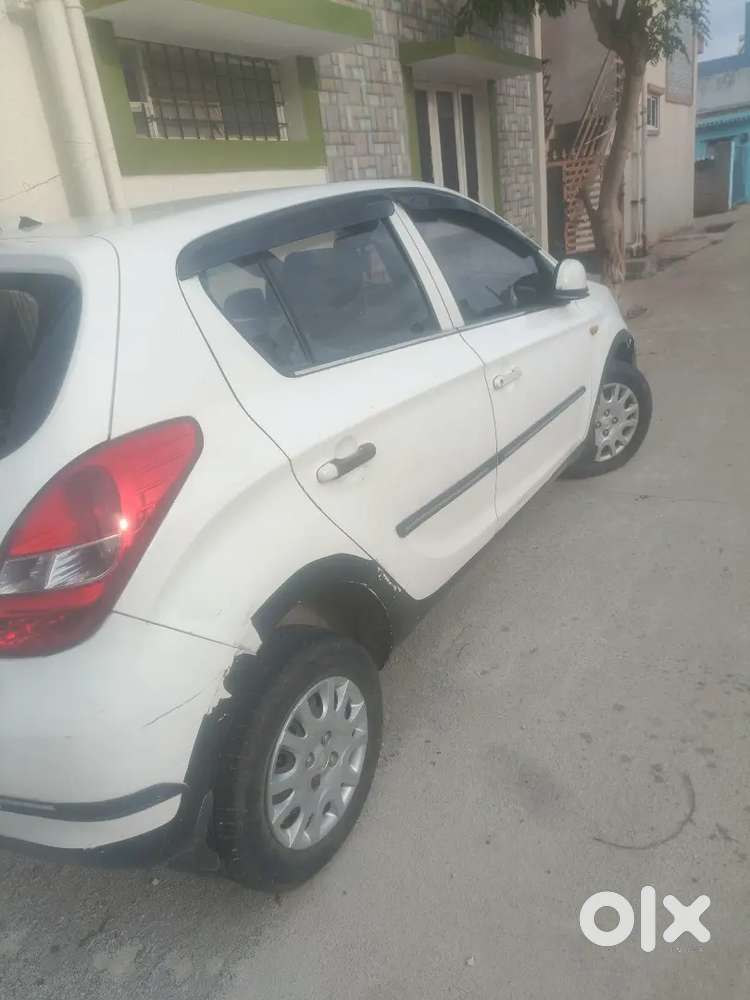 Hyundai New I20 2011