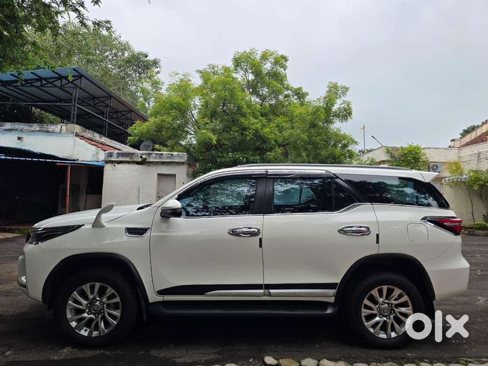 Toyota Fortuner 2024 Diesel At