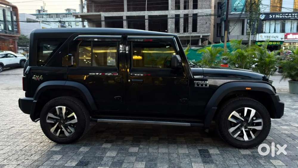 Mahindra Thar Roxx, 2025, Diesel