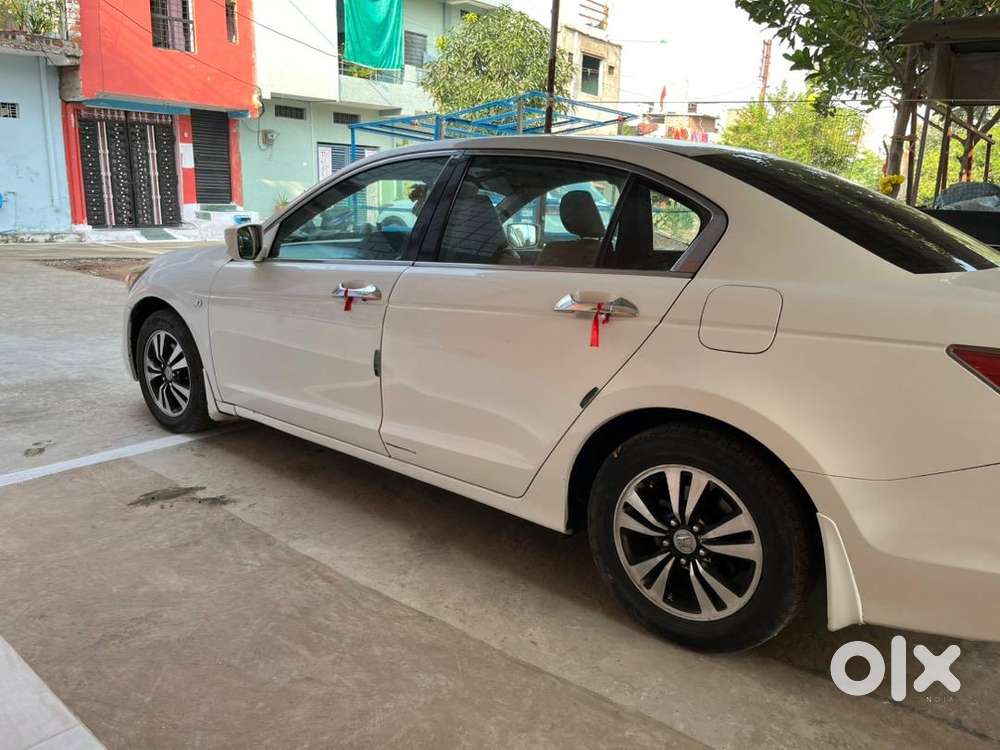 Honda Accord 2013 Petrol Well Maintained