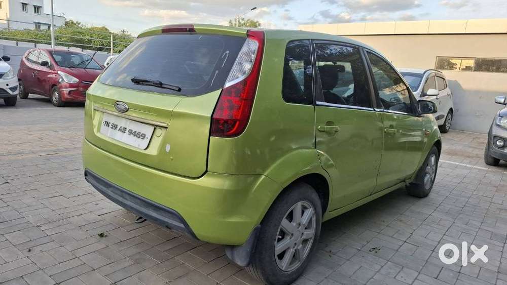 Ford Figo 1.2p Titanium Mt, 2011, Diesel