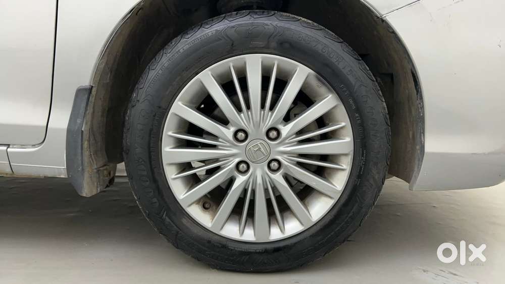 Honda City 1.5 V Mt, 2022, Cng & Hybrids