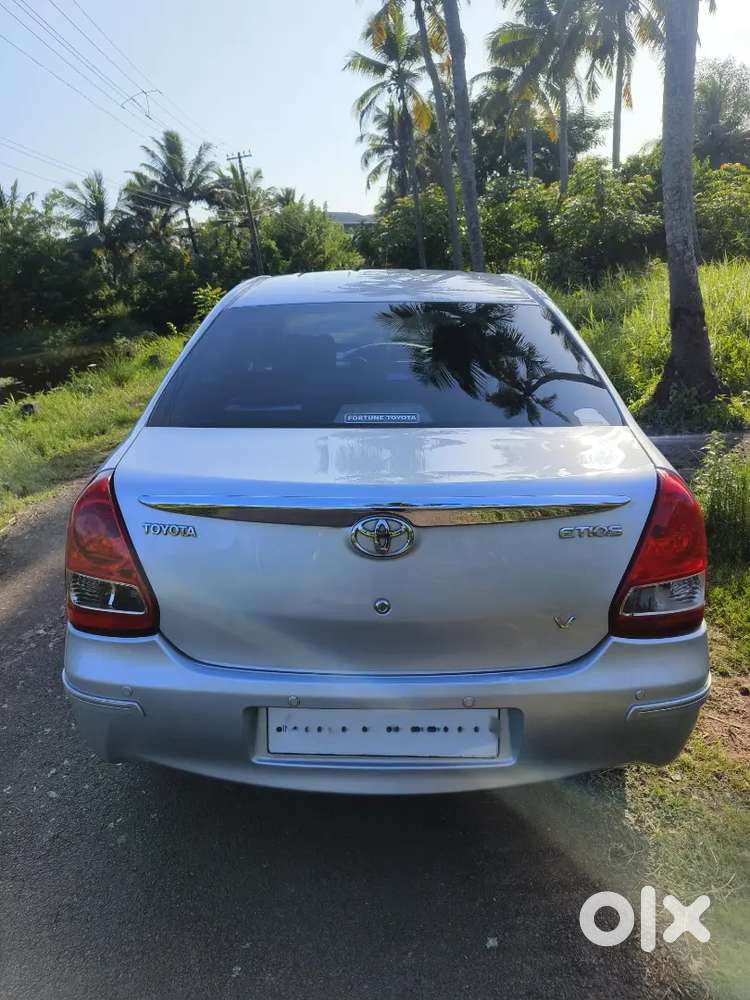 Toyota Etios V Variant