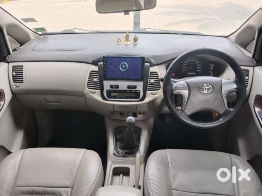 Toyota Innova 2.5 V 7 Str, 2012, Diesel