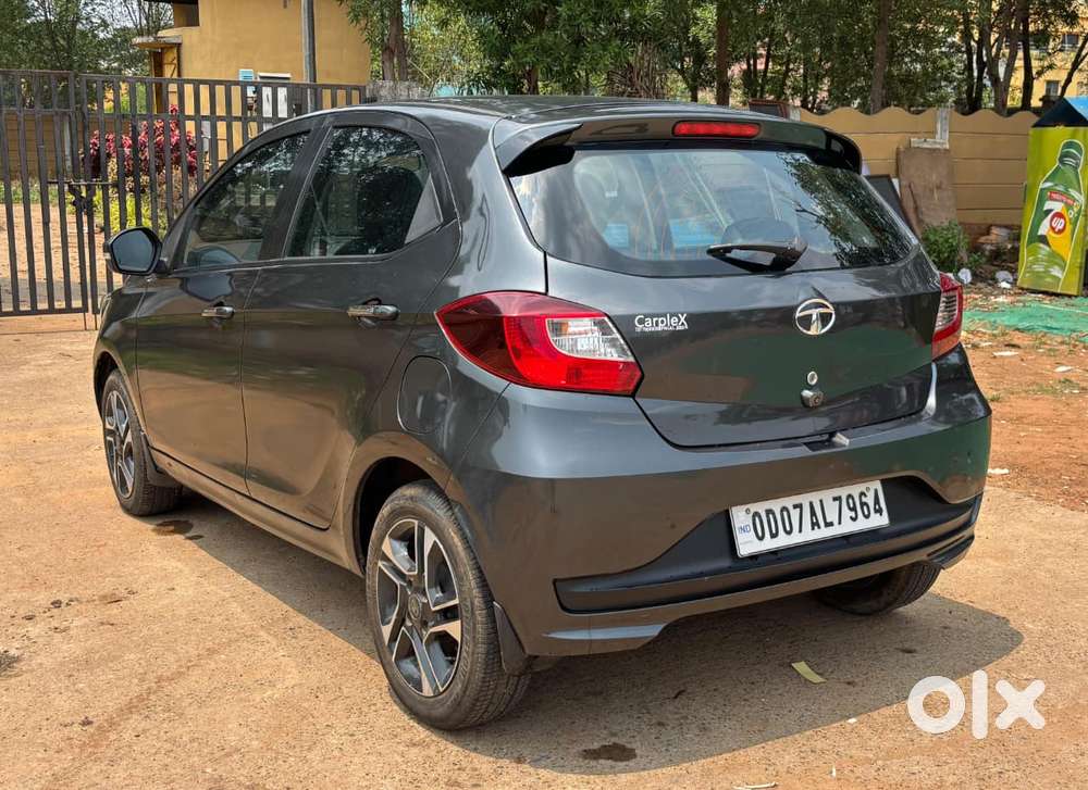 Tata Tiago Xz Opt, 2022, Petrol
