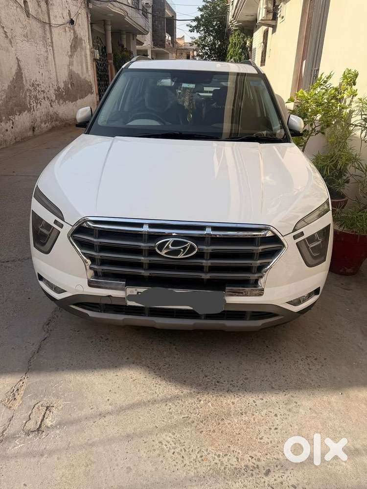 Hyundai Petrol Manual 2023