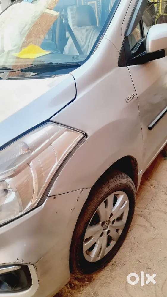 Maruti Suzuki Ertiga 2016 Diesel 112303 Km Driven