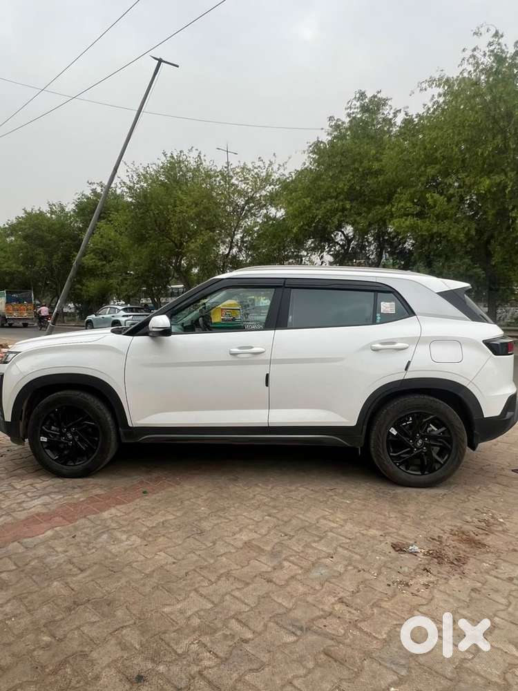 Hyundai Car Petrol 2025