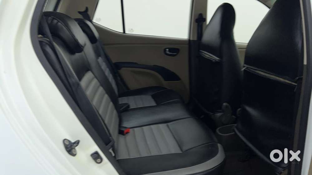 Hyundai I10 Sportz 1.2 Automatic Kappa2, 2012, Petrol
