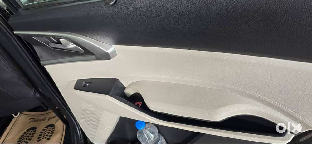 2024 Kia Carens 1.5 Petrol 7-str  Aurora Black Pearl  Under Warranty