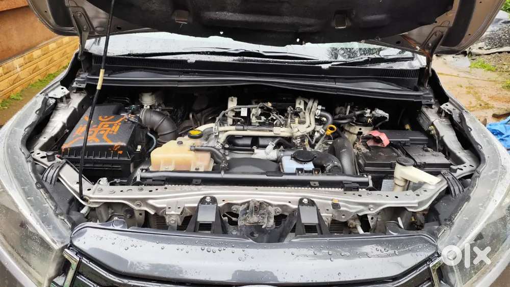 Toyota Innova Crysta 2016