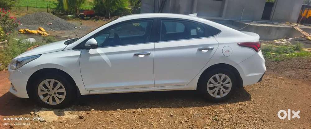 Hyundai Verna 2019 Diesel 105000 Km Driven
