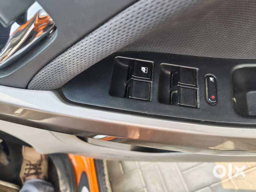 Tata Nexon 1.2 Revotron Xz Plus, 2019, Petrol