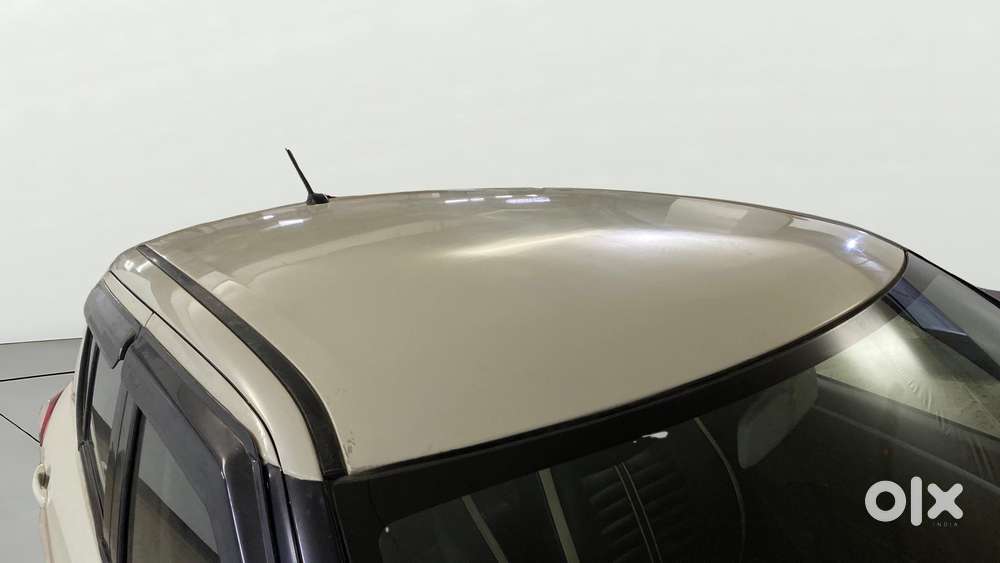 Maruti Suzuki Swift 1.2 Lxi (o), 2016, Cng & Hybrids