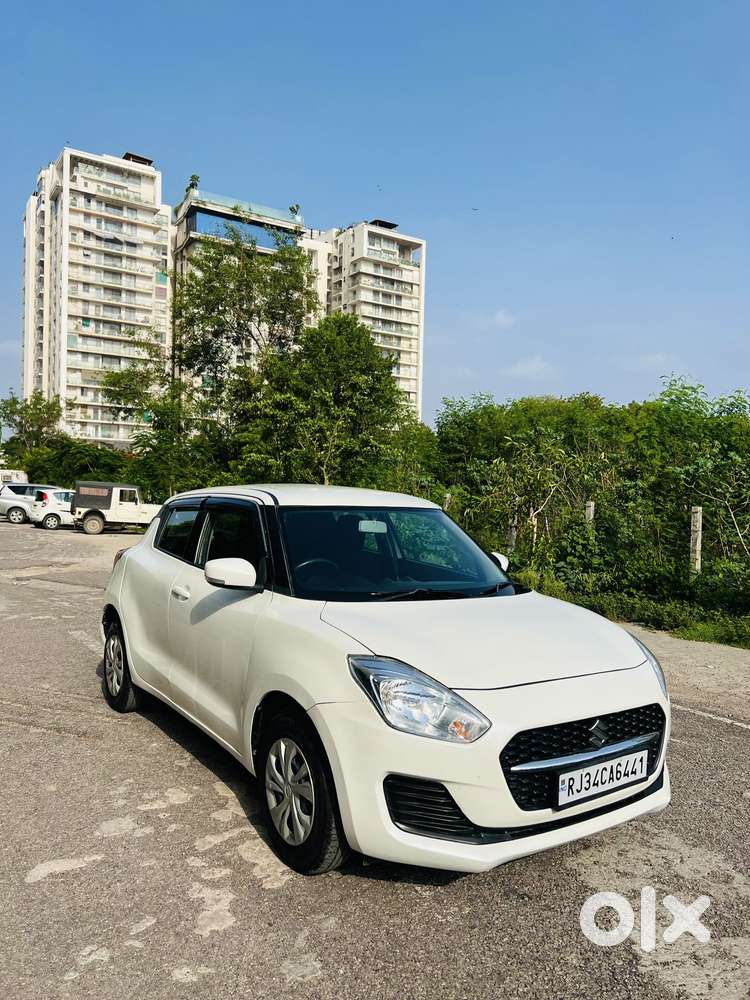 Maruti Suzuki Swift 1.2 Vxi (o), 2022, Petrol
