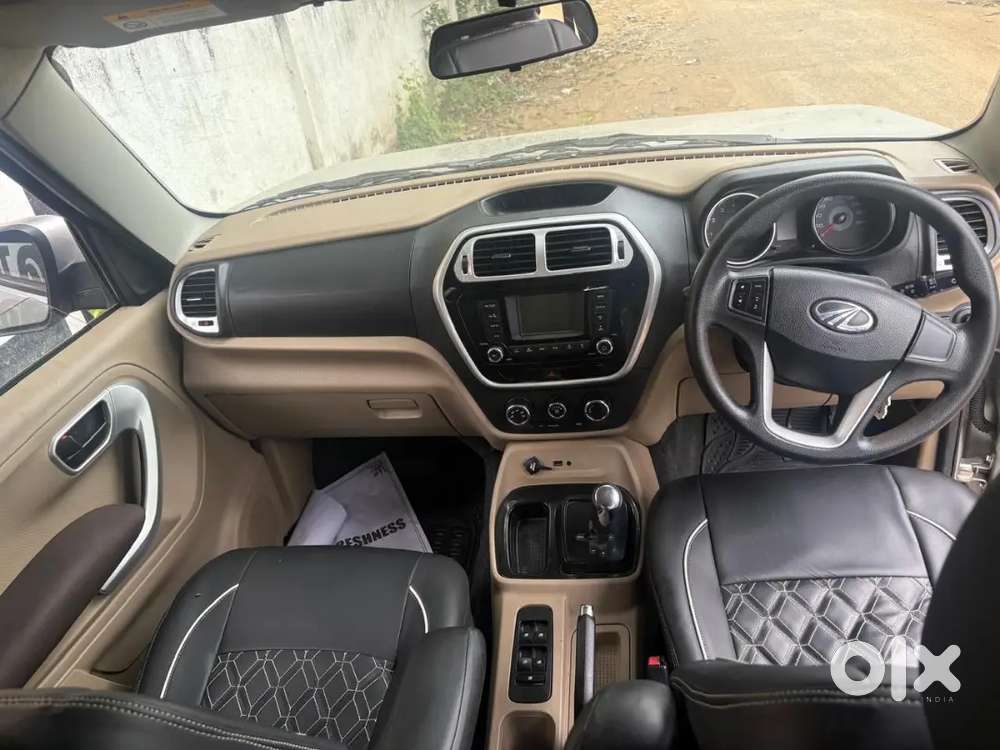 Mahindra Tuv 300 2016