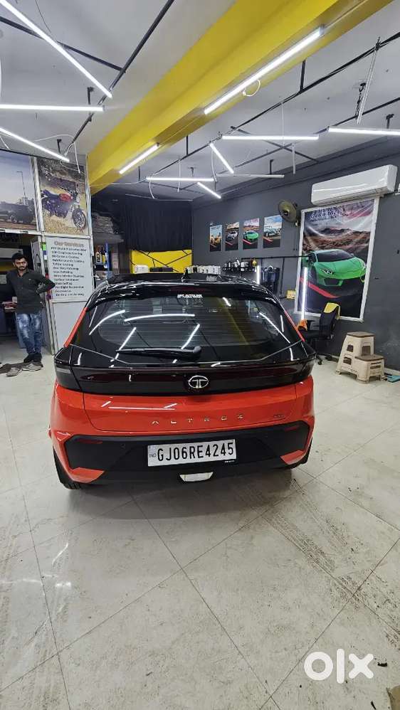 Tata Altroz 2025 Cng & Hybrids 4000 Km Driven