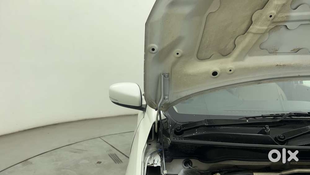 Maruti Suzuki Celerio Zxi Optional Amt, 2016, Petrol