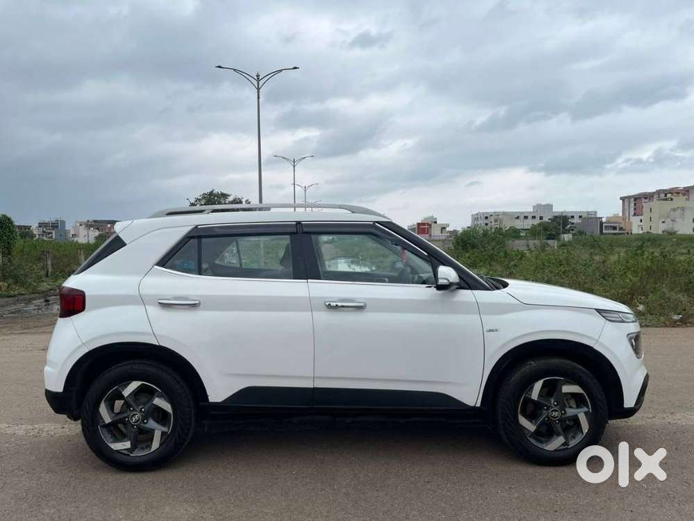 Hyundai Venue 1.0 Sx (o) Turbo Dct, 2019, Petrol
