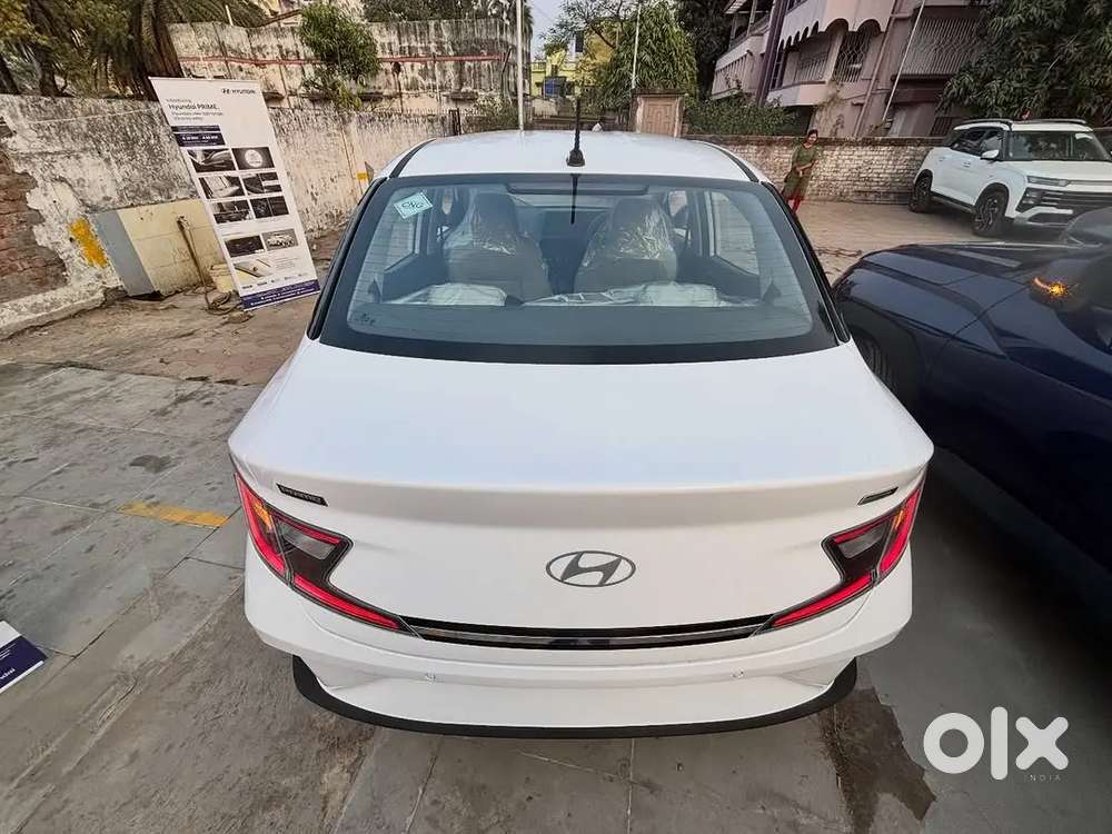 Hyundai Aura Prime Cng 2026