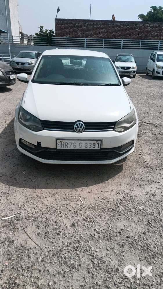 Volkswagen Polo 2016 Year