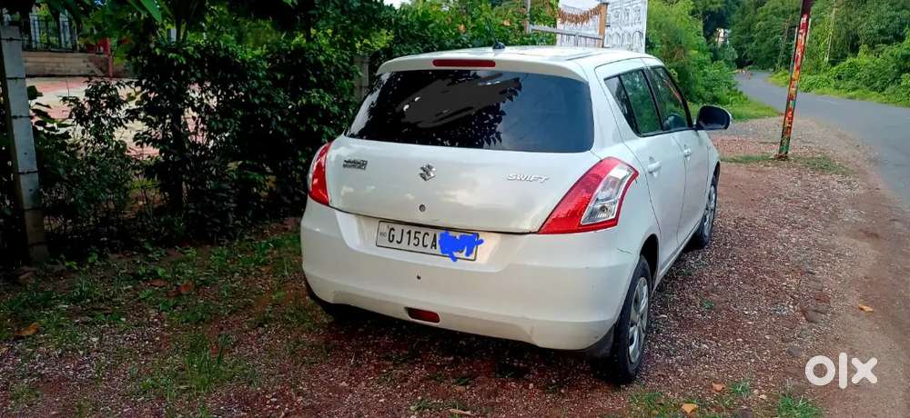 Maruti Suzuki Swift 2012 Petrol Manual