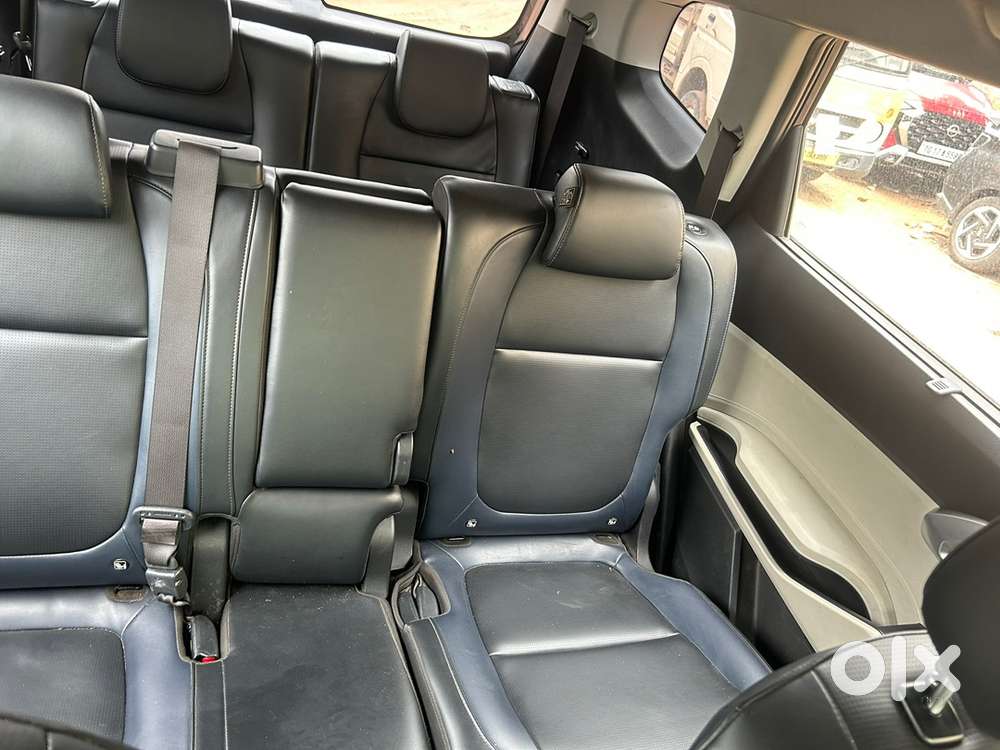Kia Carens Petrol 2025