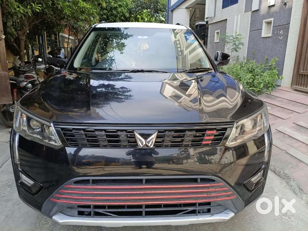 Mahindra Xuv300 Turbosport 2024 Petrol 26000 Km Driven