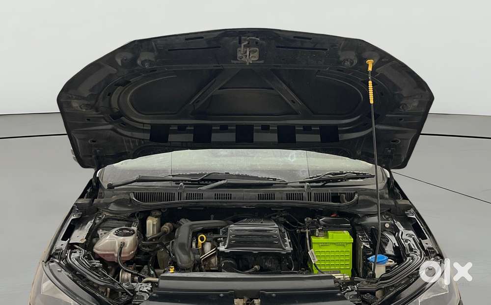 Skoda Slavia 1.0 Ambition Tsi At, 2023, Petrol