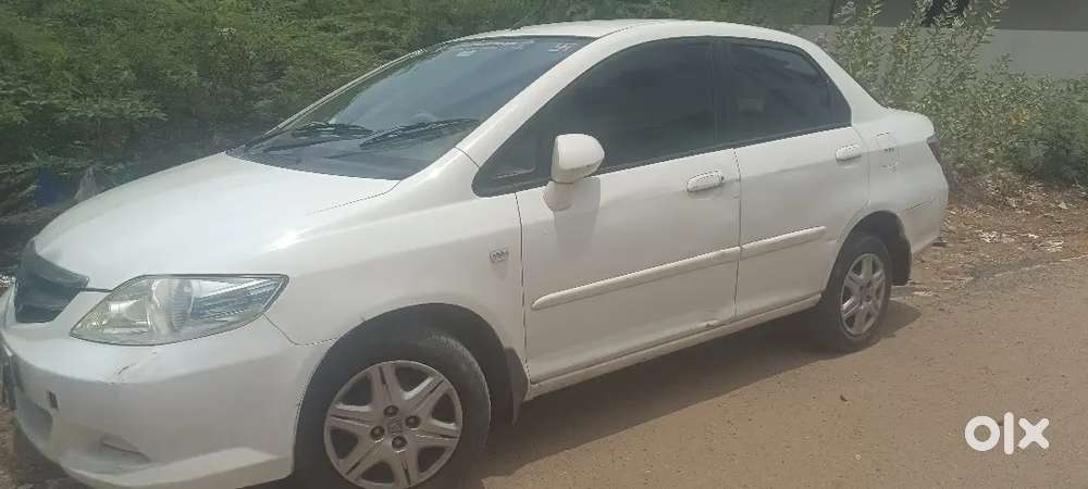 Honda City Zx 2006 Petrol Well Maintained