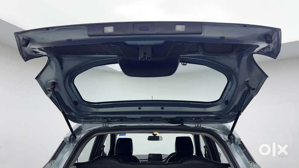 Tata Punch Accomplished, 2022, Petrol