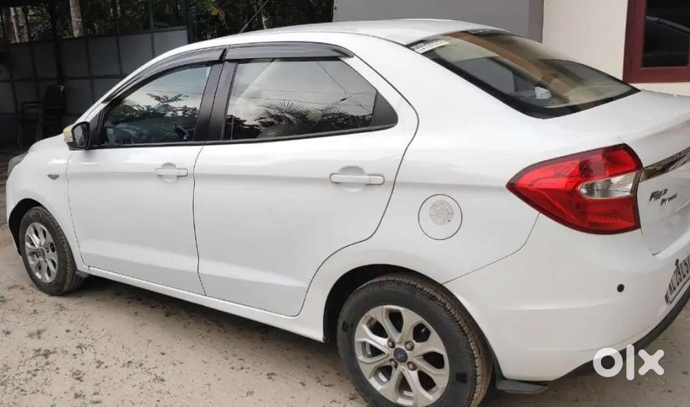 Ford Aspire Titanium White 2016 Year Car