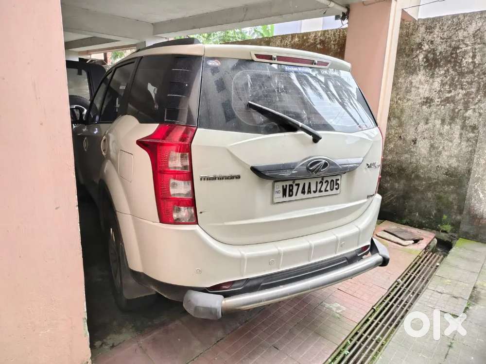 Mahindra Xuv500 2015