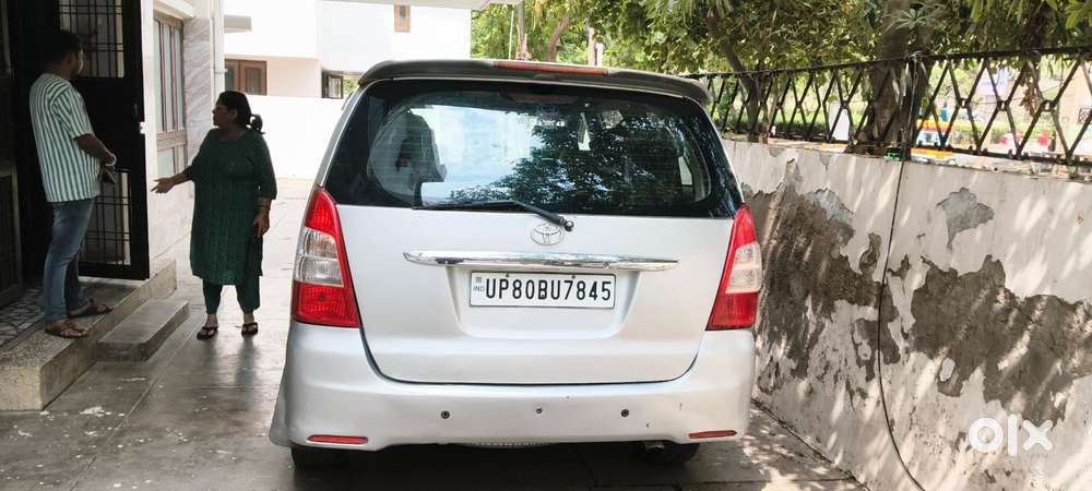 Toyota Innova 2009-2011 2.0 Vx 8 Str, 2011, Diesel