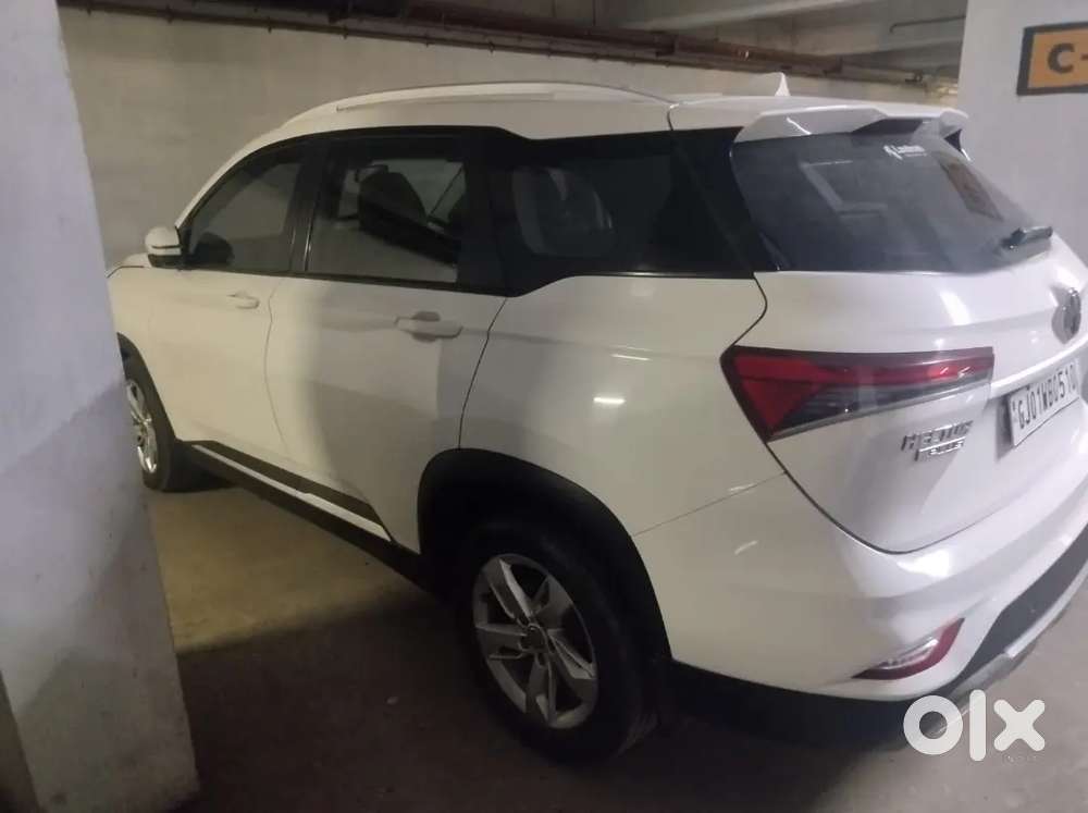 Mg Hector Plus  Haybid 2021 , 7 Seater Petrol 74000 Km Driven