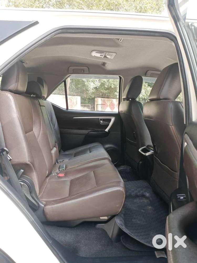 Toyota Fortuner 4x2 At 2.8 Diesel, 2018, Diesel