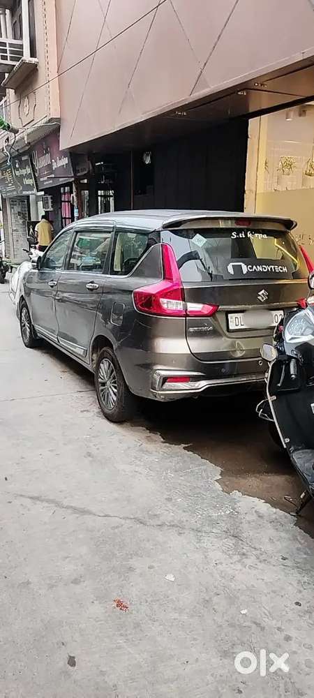 Maruti Suzuki Ertiga Dec / 2021 Hybrid Variant