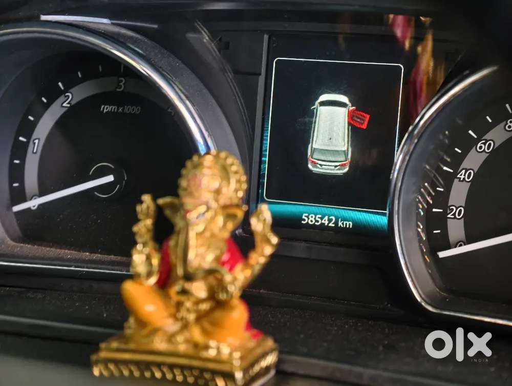 Tata Hexa Xta - 2018 - Less Driven