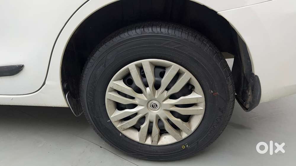Maruti Suzuki Dzire 1.2 Vxi, 2019, Petrol