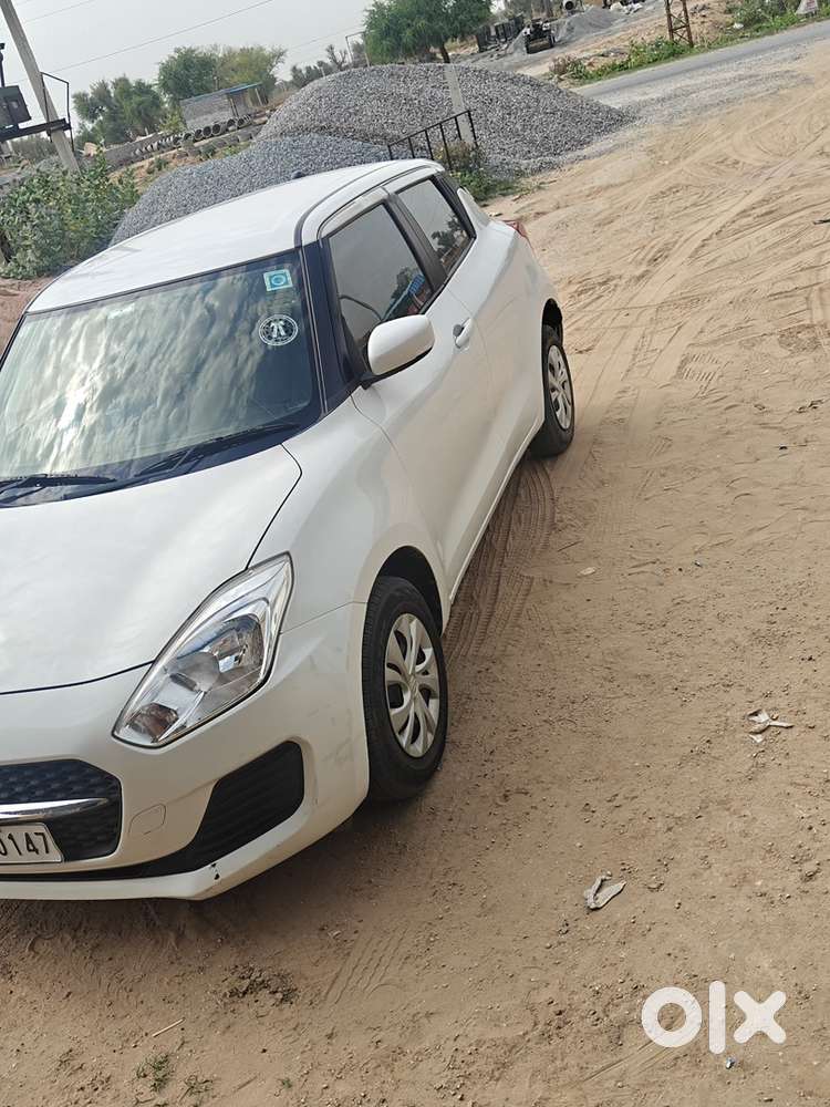 Maruti Suzuki Swift Dec2021 Petrol 98000 Km Driven