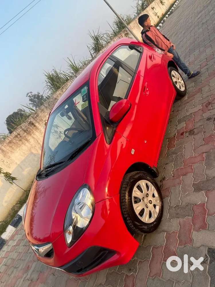 Honda Brio 2014 Petrol Well Maintained