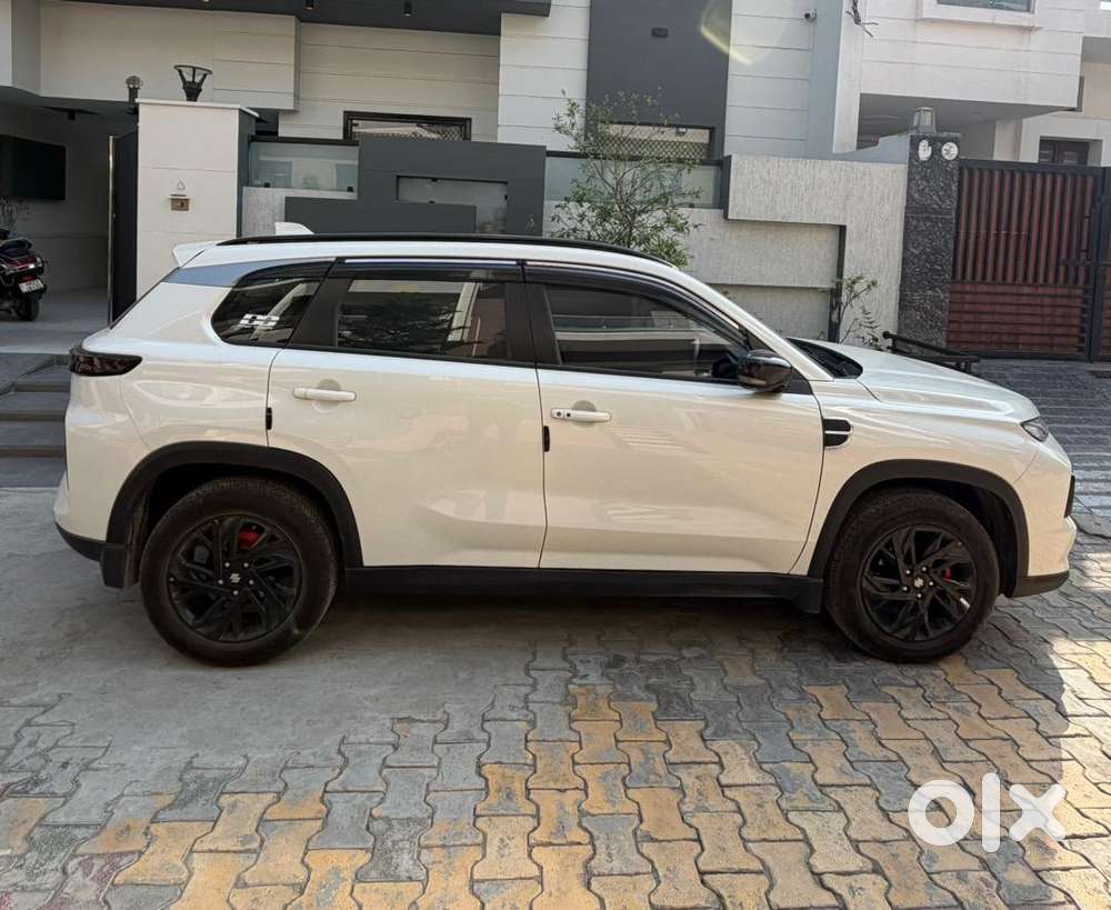 Maruti Suzuki Grand Vitara 2025 Petrol 6500 Km Driven