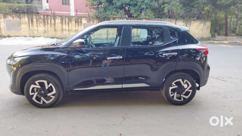 Nissan Magnite 1.0 Xv, 2022, Petrol