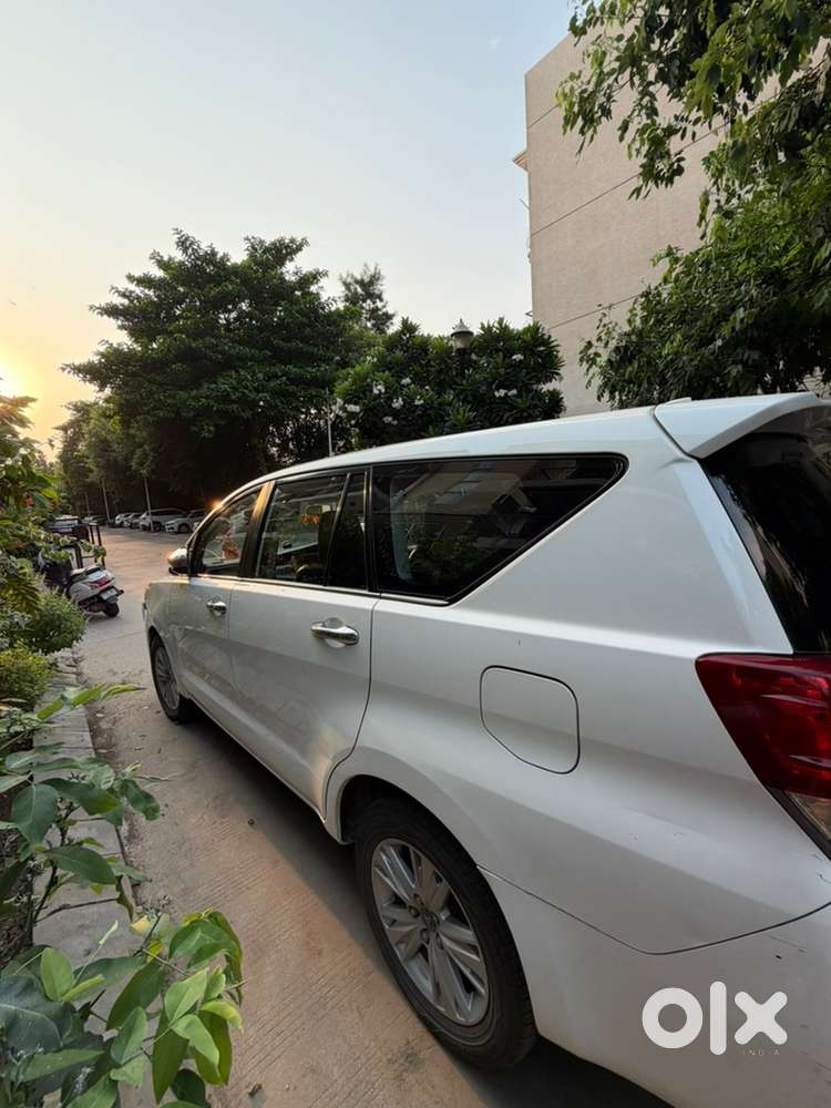 Toyota Innova Crysta Diesel 2018