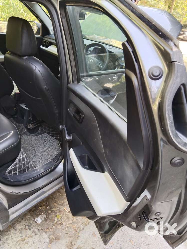 Tata Punch Pure, 2022, Petrol